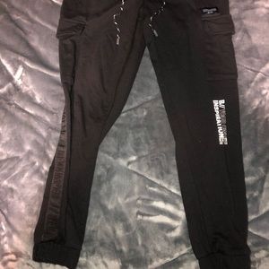 Small, sweats with pockets